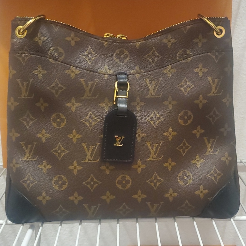 Louis Vuitton Odeon MM